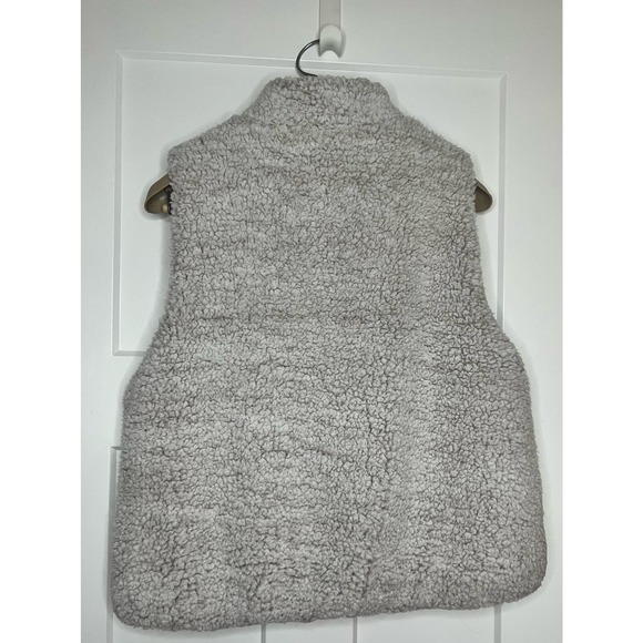 Thread and Supply Vest Fuzzy Sherpa Oatmeal Size Large - Picture 2 of 12